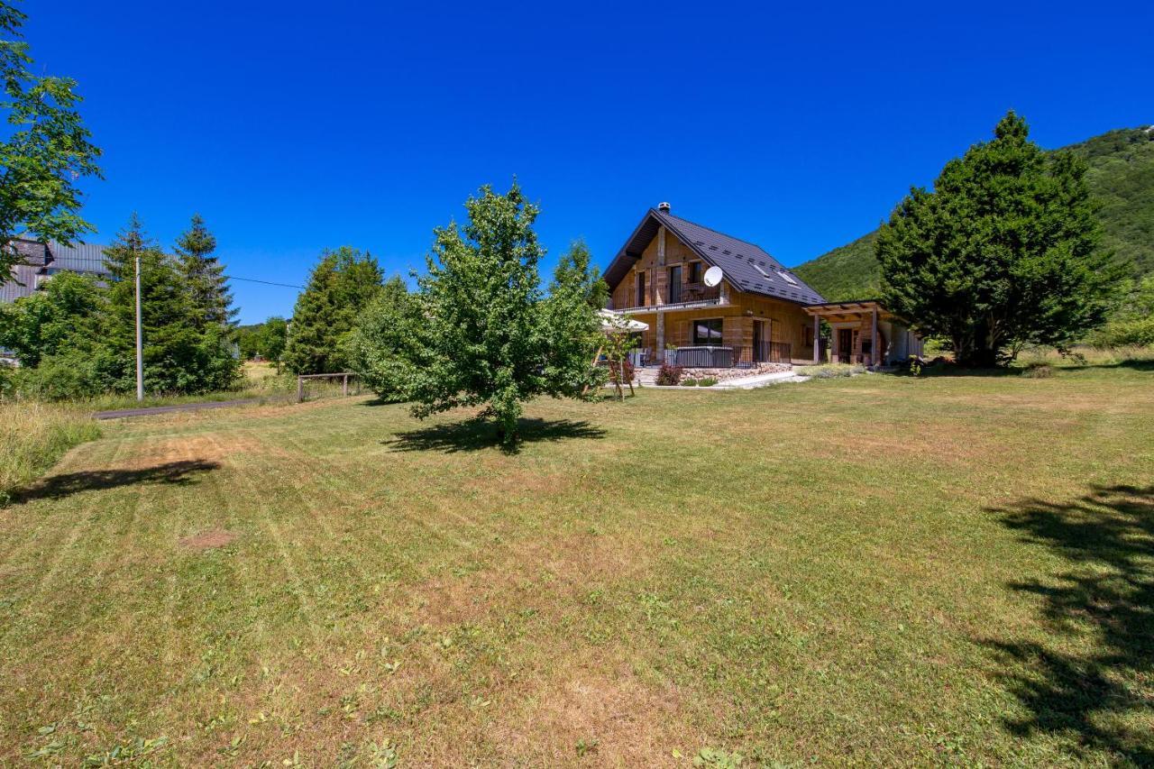 Modern Alpine Monsalbius Chalet Baske Ostarije Екстер'єр фото